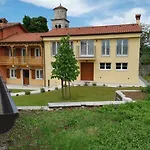 Casa Lenka Konukevi