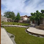 Konukevi Casa Lenka