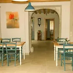 Casa Lenka