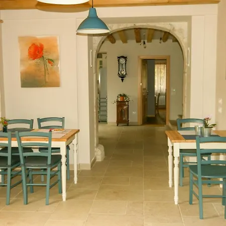 Casa Lenka