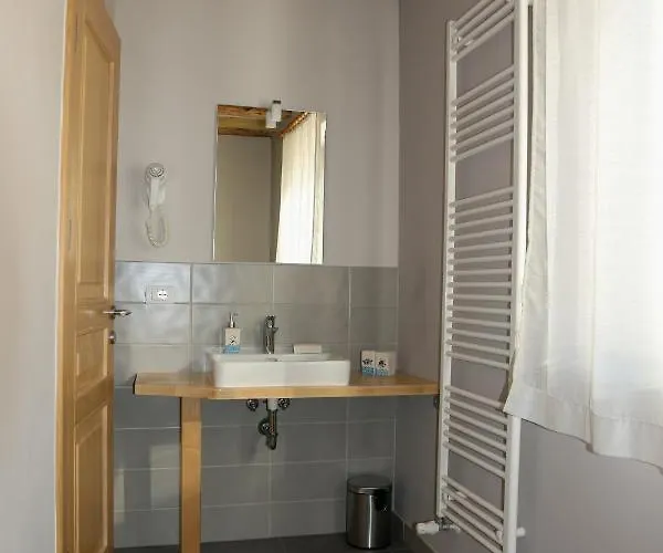 Konukevi Casa Lenka 3*