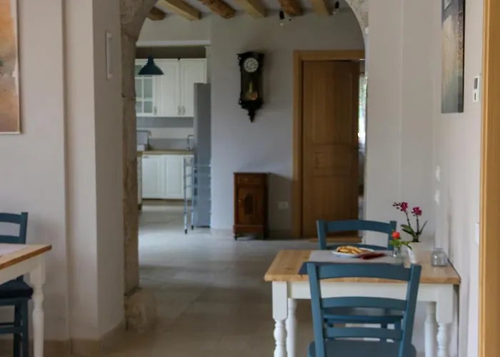 Casa Lenka Konukevi 3*